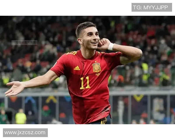 深圳足球队以93分领跑世界杯积分榜展现强劲实力和不俗表现 深圳足球队以93分领跑世界杯积分榜展现强劲实力和不俗表现